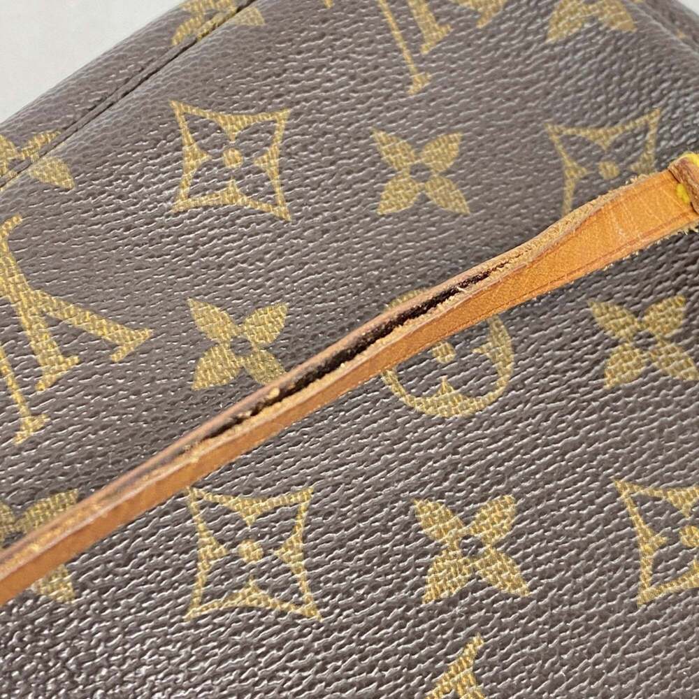 LOUIS VUITTON Brown Monogram Pochette Pouch - Picture 8 of 10